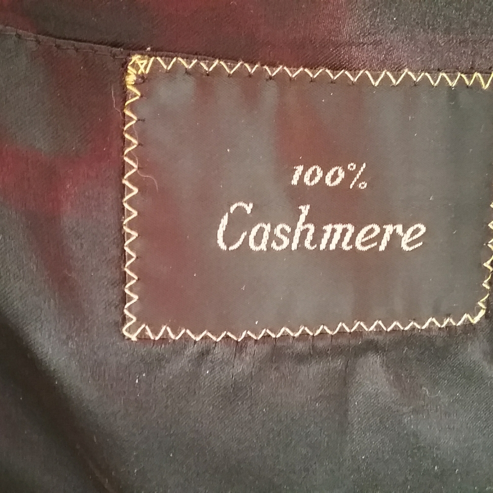 Vintage Burberry 100% Cashmere Coat - Picture 8 of 15